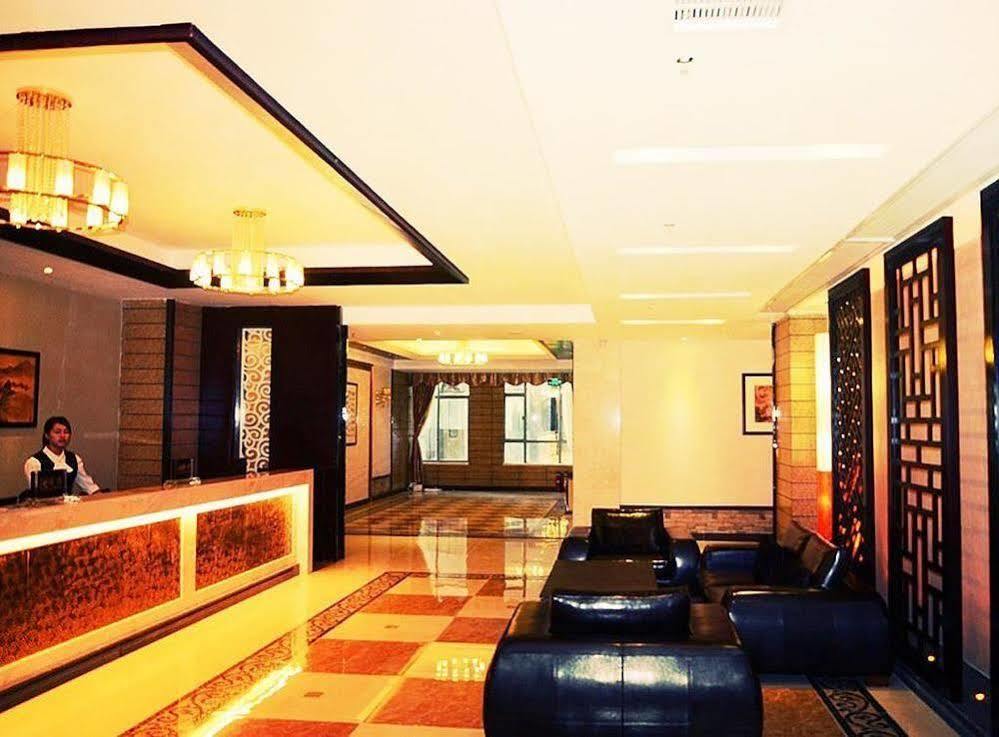 Dongguan Xiangkai Yuerong Hotel Humen Екстер'єр фото