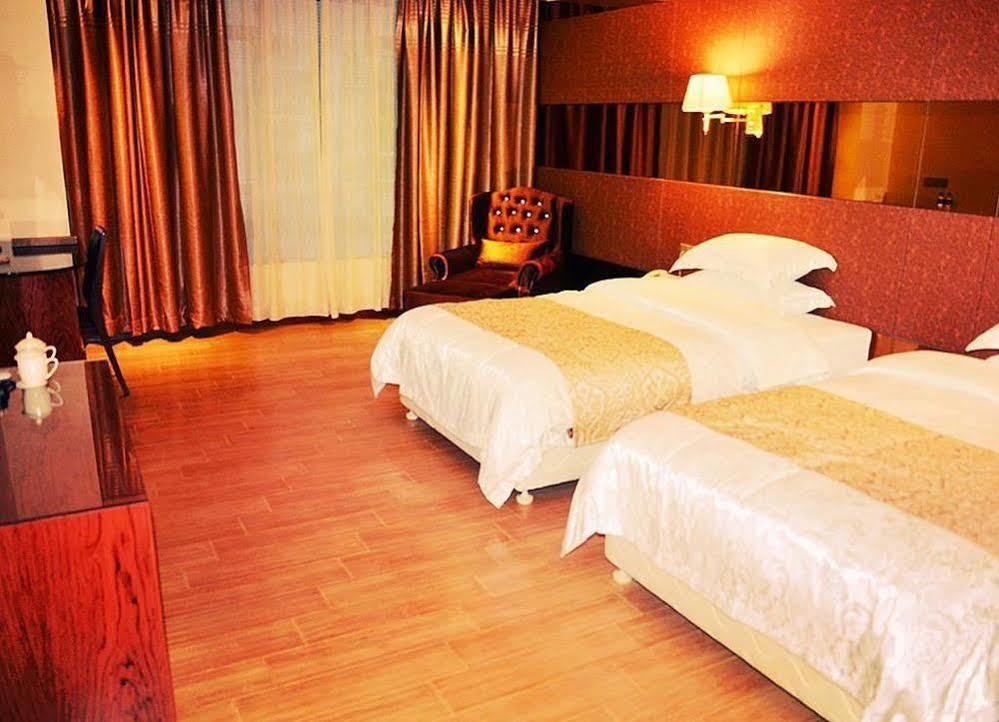 Dongguan Xiangkai Yuerong Hotel Humen Екстер'єр фото